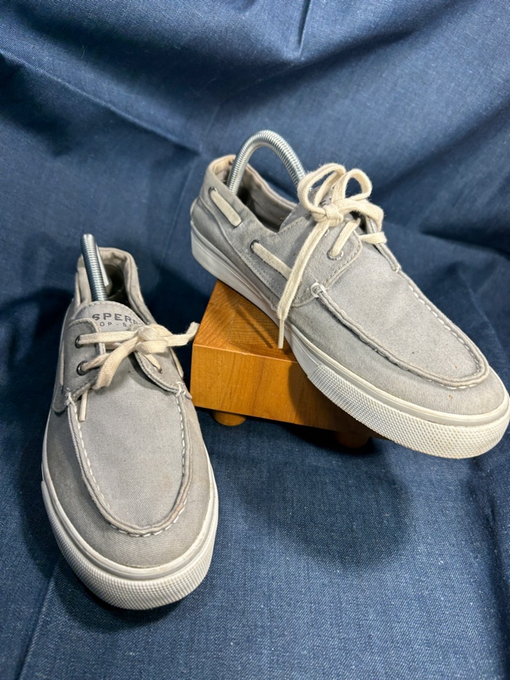 Sperry canvas loafers